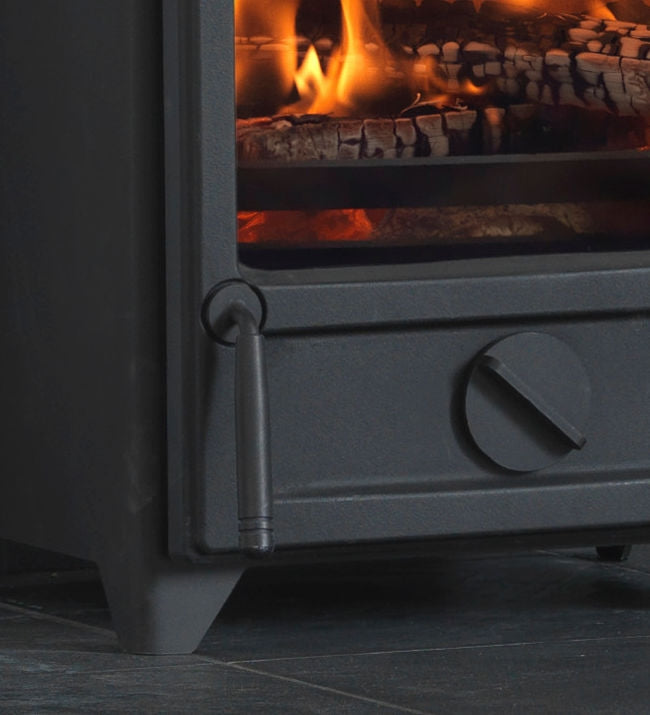 Go Eco 5kW Plus – supplier gallery image; accessories shown may be sold separately