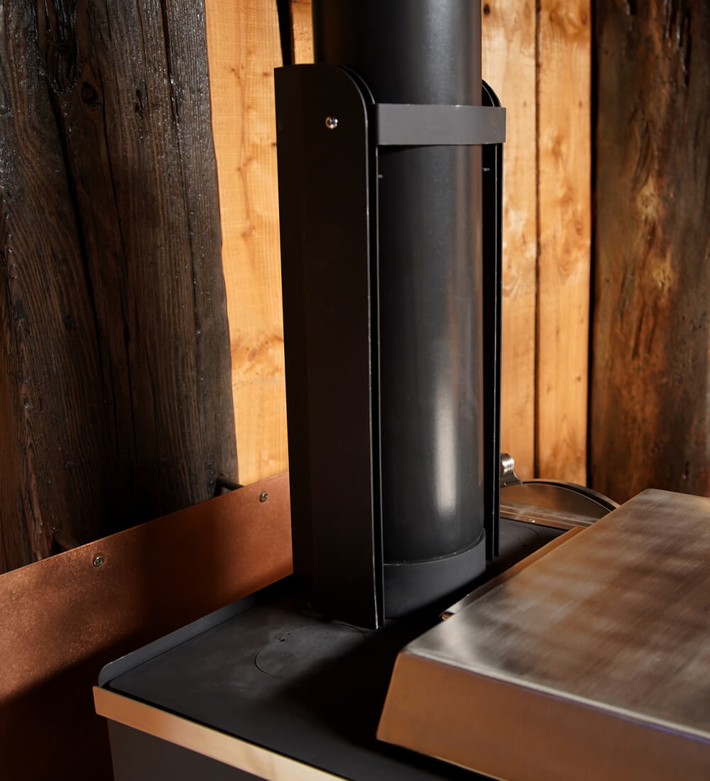 Go Eco Bakechef – optional accessory shown; sold separately
