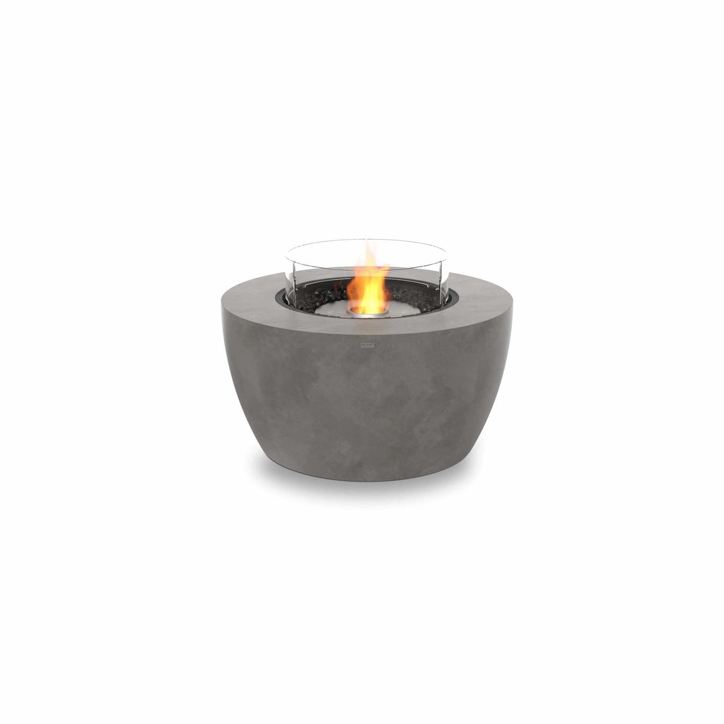 EcoSmart Fire Pod 40 bioethanol fire pit bowl in grey concrete with a central flame and circular glass wind guard.